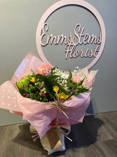 Pink Dotty - Beautiful seasonal Flowers wrapped in luxury Dotty Gift Wrap