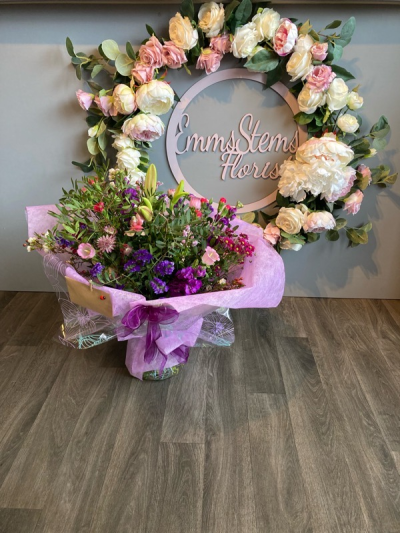 Natural Bouquet - Stunning Natural Bouquet arranged with seasonal flowers and finished in a luxury gift wrap.