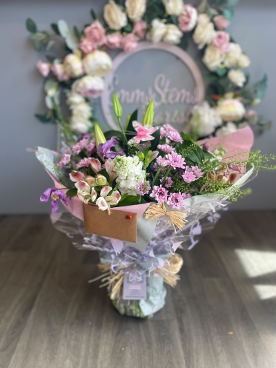 Emms Stems Choice Bouquet - Beautiful mix of lovely flowers chosen by Emms Stems and finished in a lovely luxury Gift Wrap.
