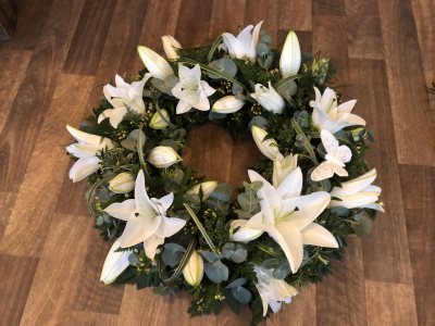 Luxury Lily Wreath - Luxury White Lily 16" Wreath include lovely foliage