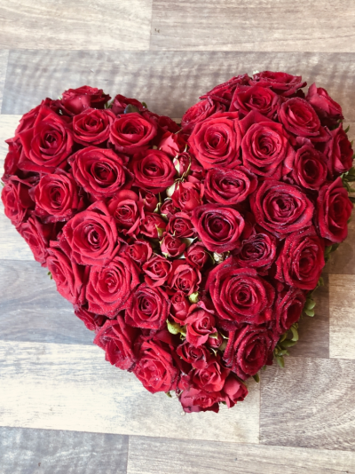 Red Rose Heart - Beautifully Red Rose and Spray Rose Heart