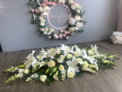 Lily & Rose Coffin Spray - Luxury White Lily and White Rose Coffin Spray. This can be made in 3ft, 4ft & 5ft lengths