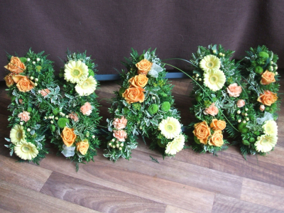 NAN - NAN Textured flowers arranged in the shape of NAN. These can be made to your choice of colours. A minimum of 3 days is needed to order this tribute.